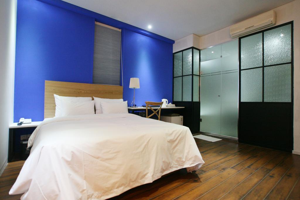 Vvalt Hotel Szöul Szoba fotó